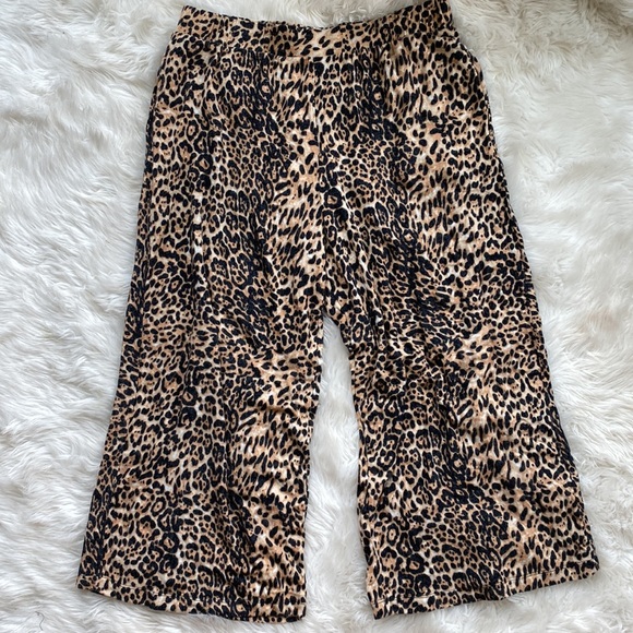 Anthropologie Pants - Anthropologie Dolan Left Coast Leopard Print Lounge Pants